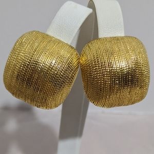 Vintage Gold Textured Dome Clip Earrings